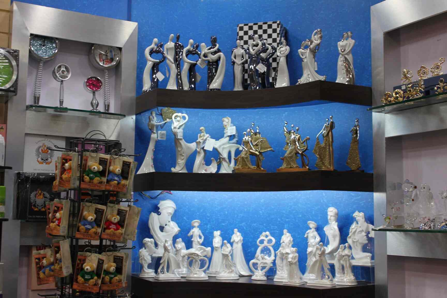 Archies Gallery in Banjara Hills,Hyderabad Best Soft Toy Dealers in