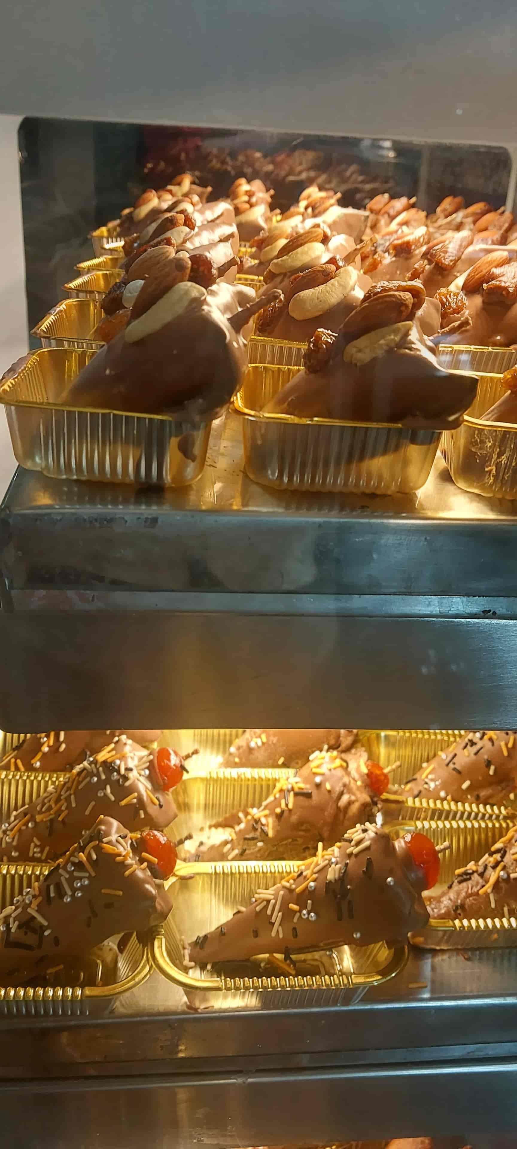 King's Paan Mahal in Mehdipatnam,Hyderabad Best Paan Shops in