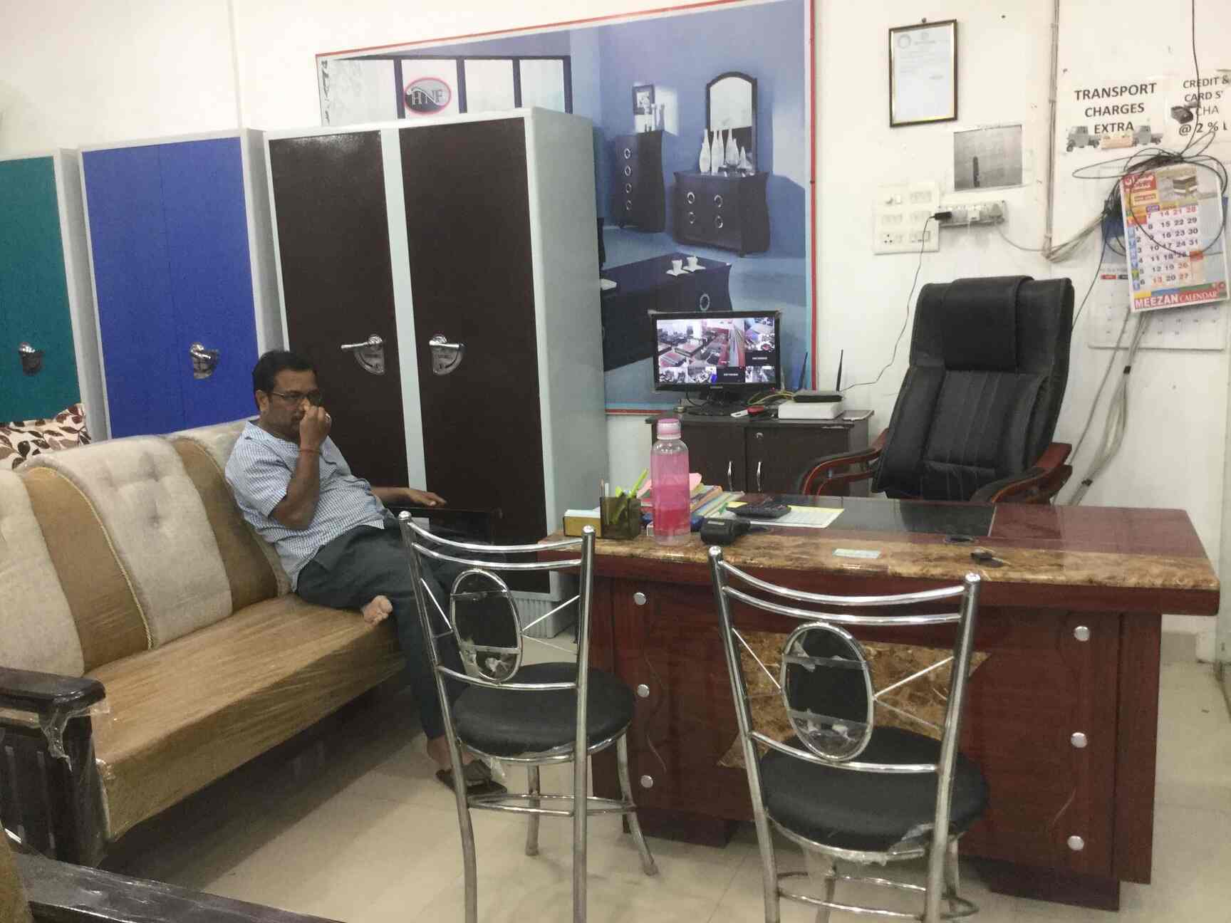 Om Sri Sai Home Needs Furnitures in Kukatpally,Hyderabad Best NilkamalFurniture Dealers in