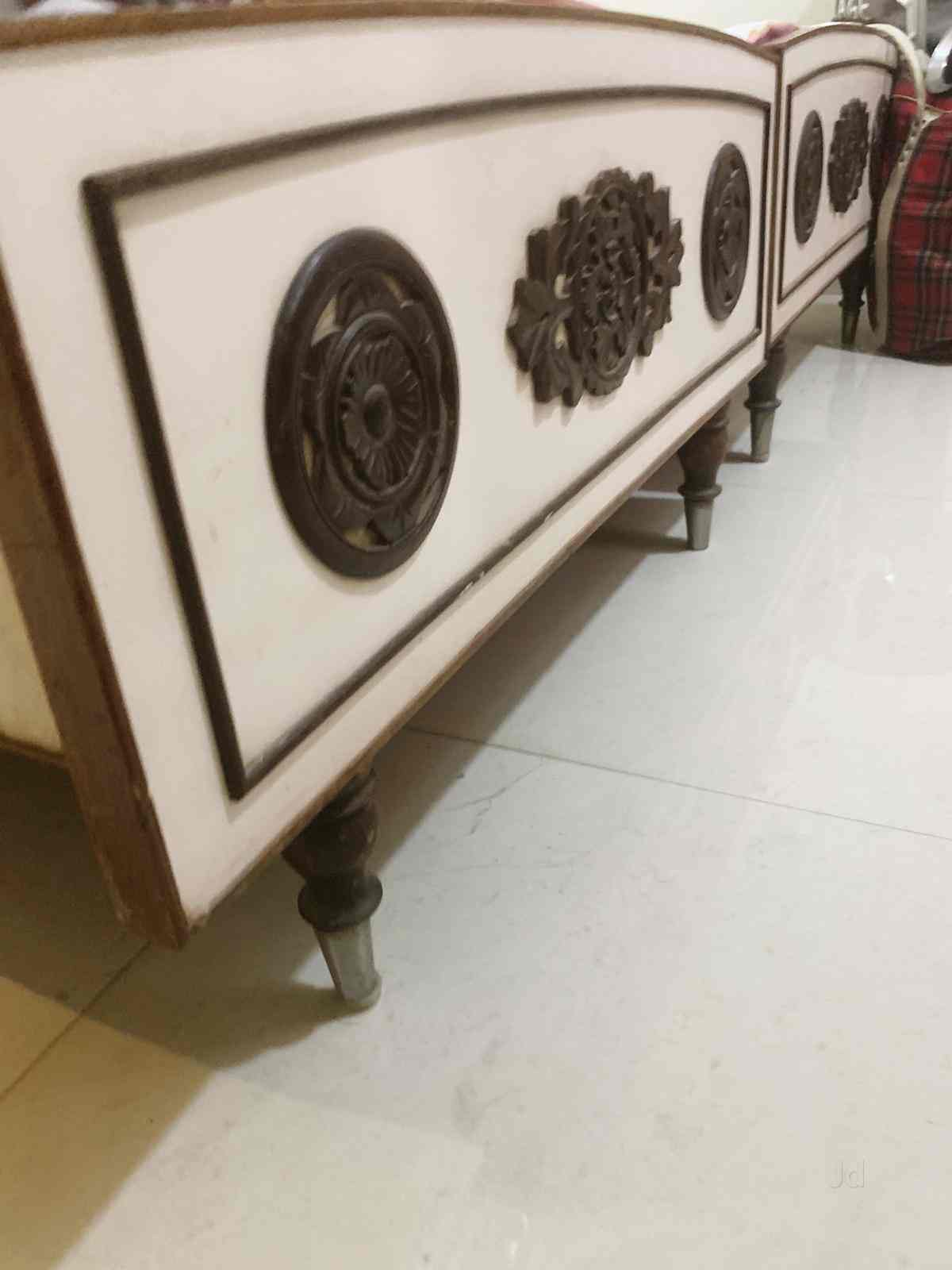 Top Second Hand Furniture Buyers in Nampally Best Old Furniture Buyers Hyderabad near me