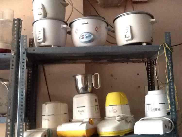old mixer grinder