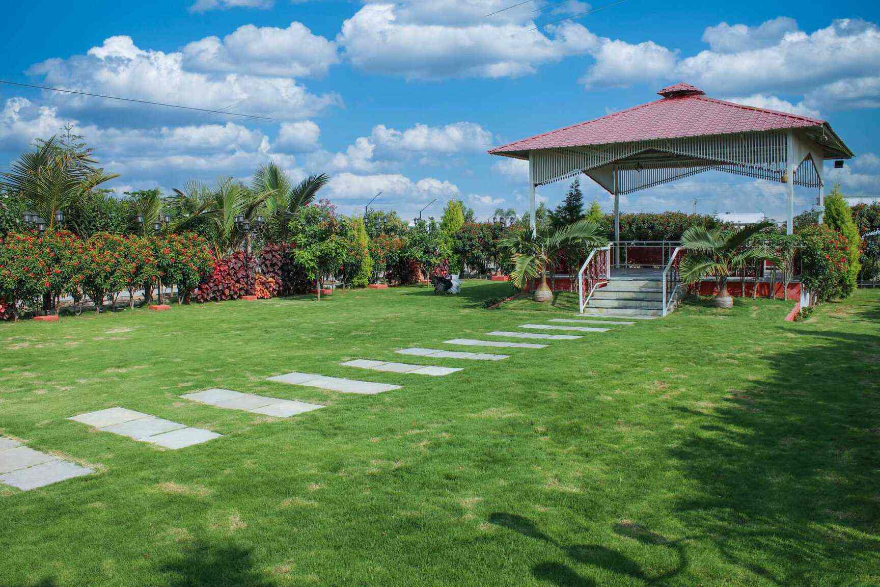 Top Farm House On Hire in Madinaguda, Hyderabad Best Farm House For