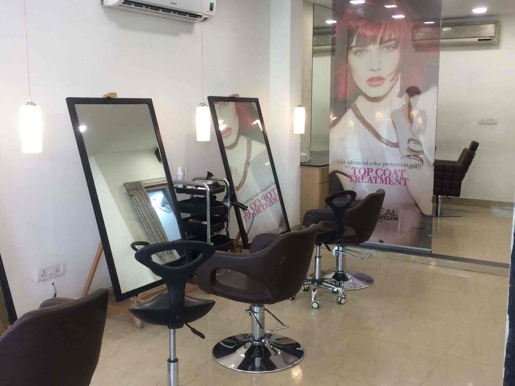 Mane Street The Family Salon in Moosapet,Hyderabad Best Beauty Spas