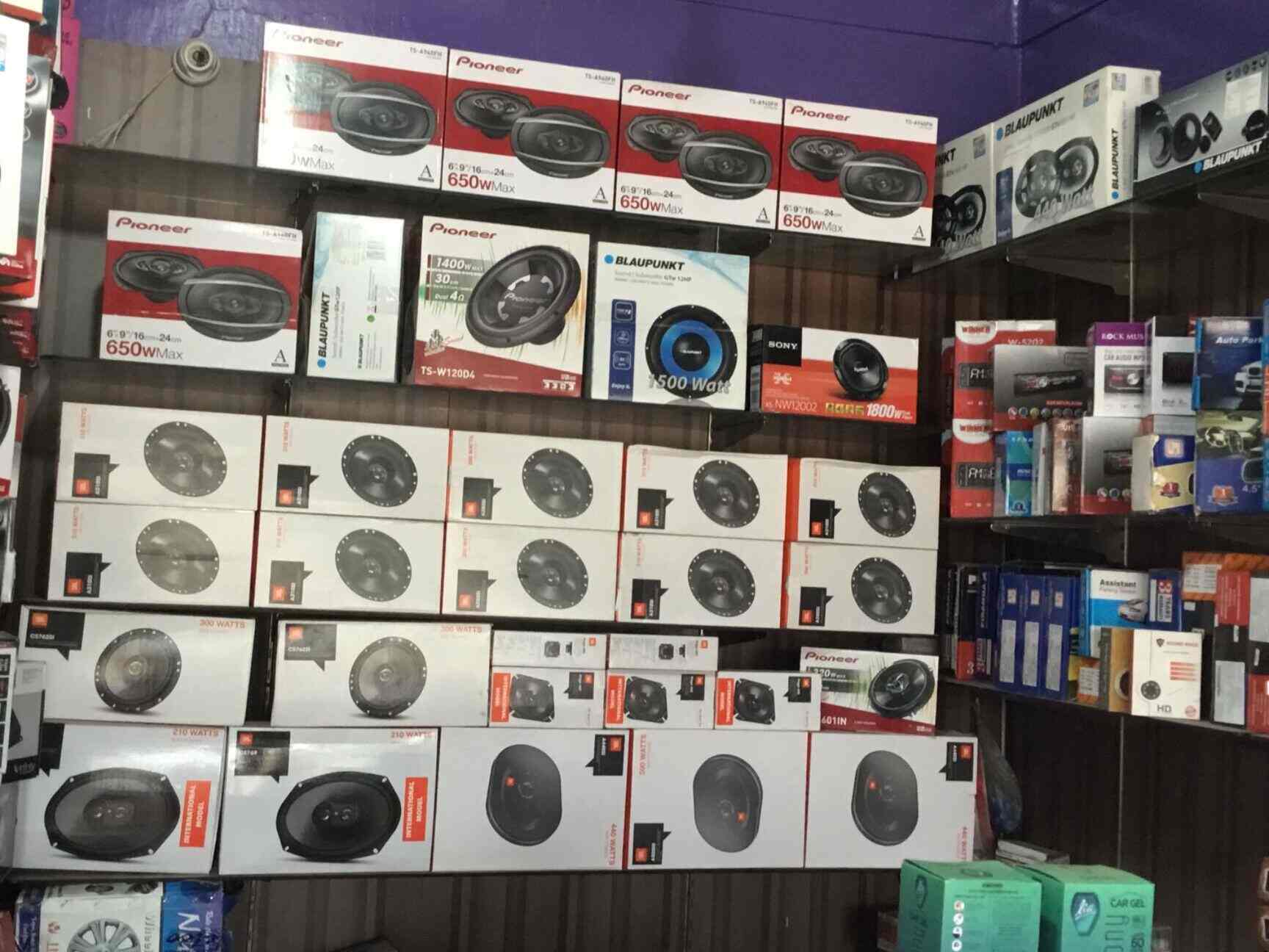 Welfit Car Decors in Opp Palavi Gardens,Hyderabad Best Decorators in