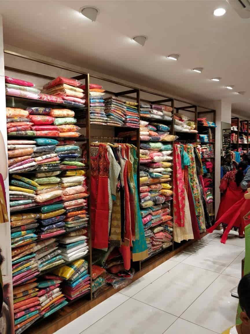 Shree Shanti Selection in Kothapet,Hyderabad Best Fashion Designer