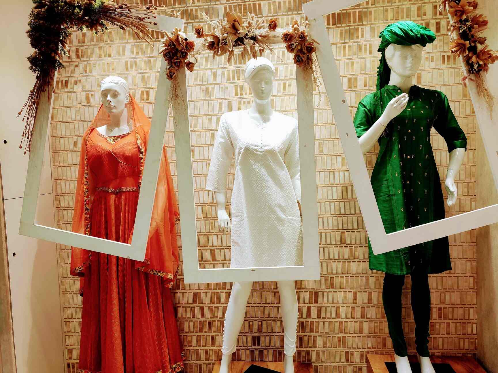 Shree Shanti Selection in Kothapet,Hyderabad Best Fashion Designer