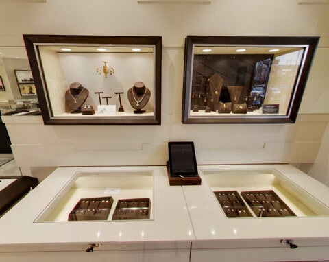 caratlane panjagutta