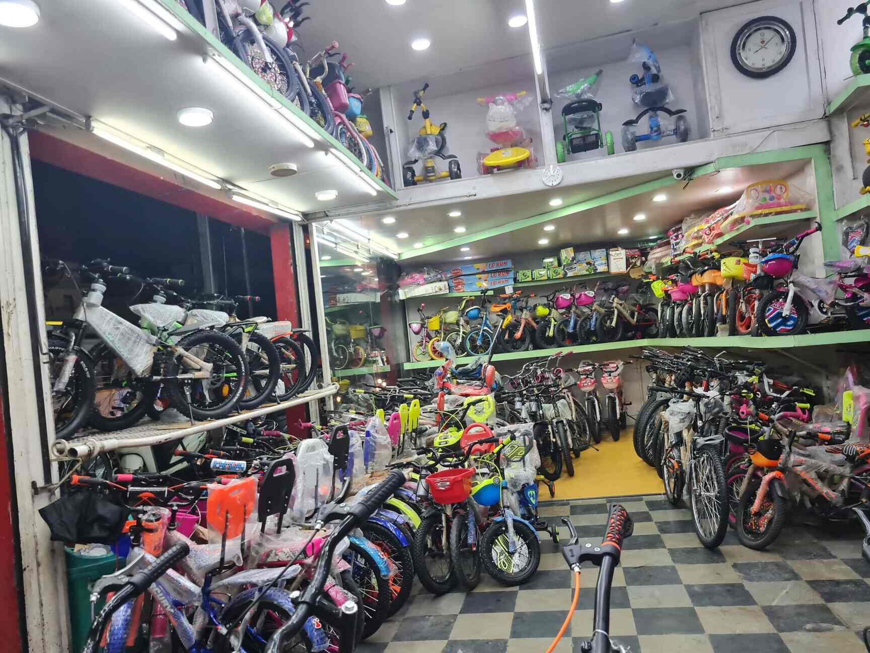 Bicycle corporation shop