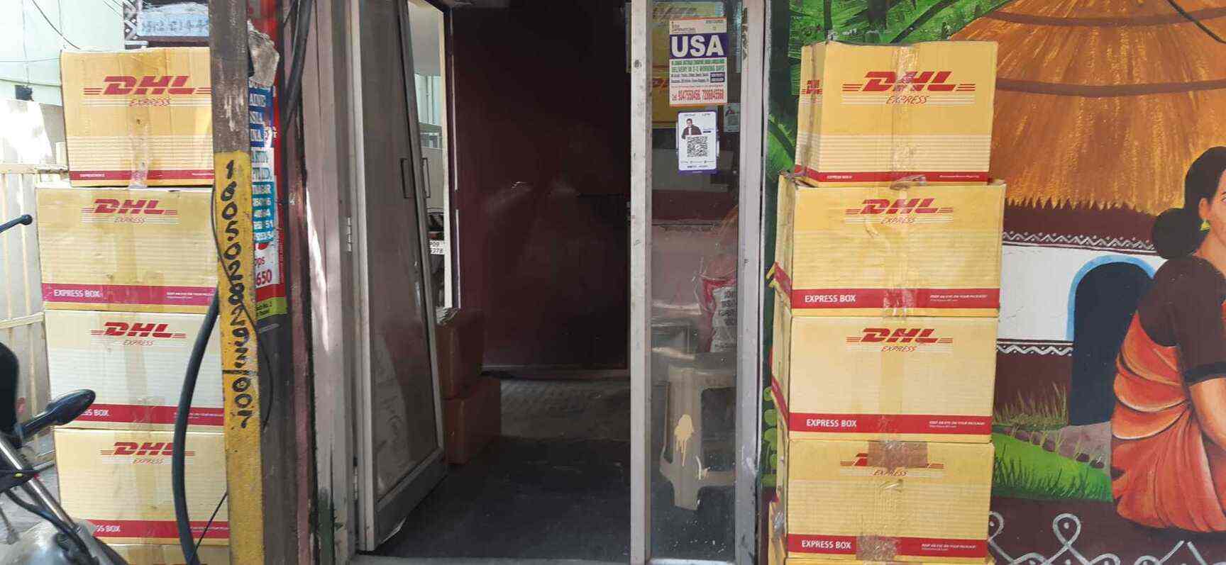 Top 10 Courier Services For Bangladesh in Begumpet Best Courier