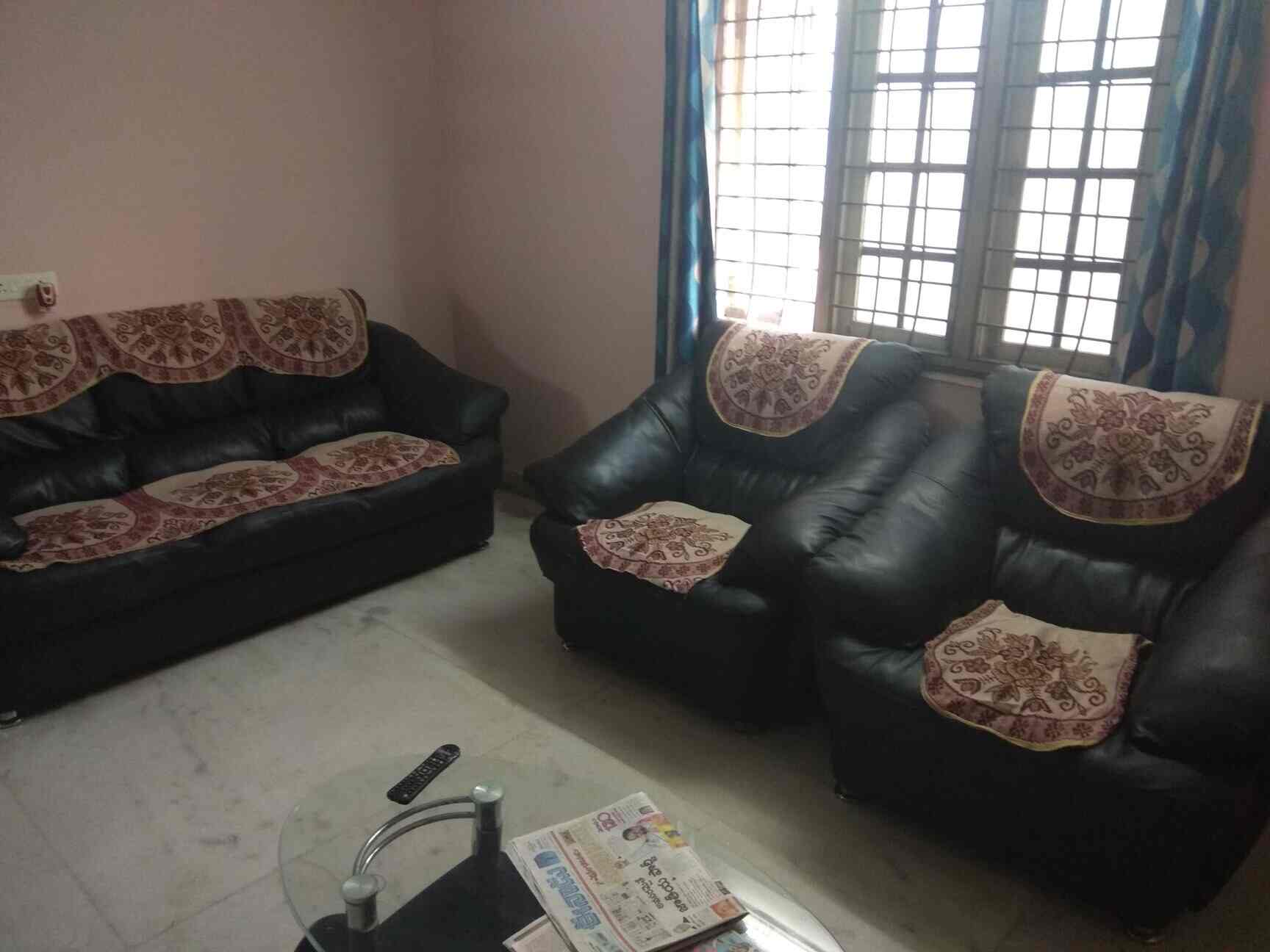 Sofa Set In Quikr Hyderabad Baci Living Room