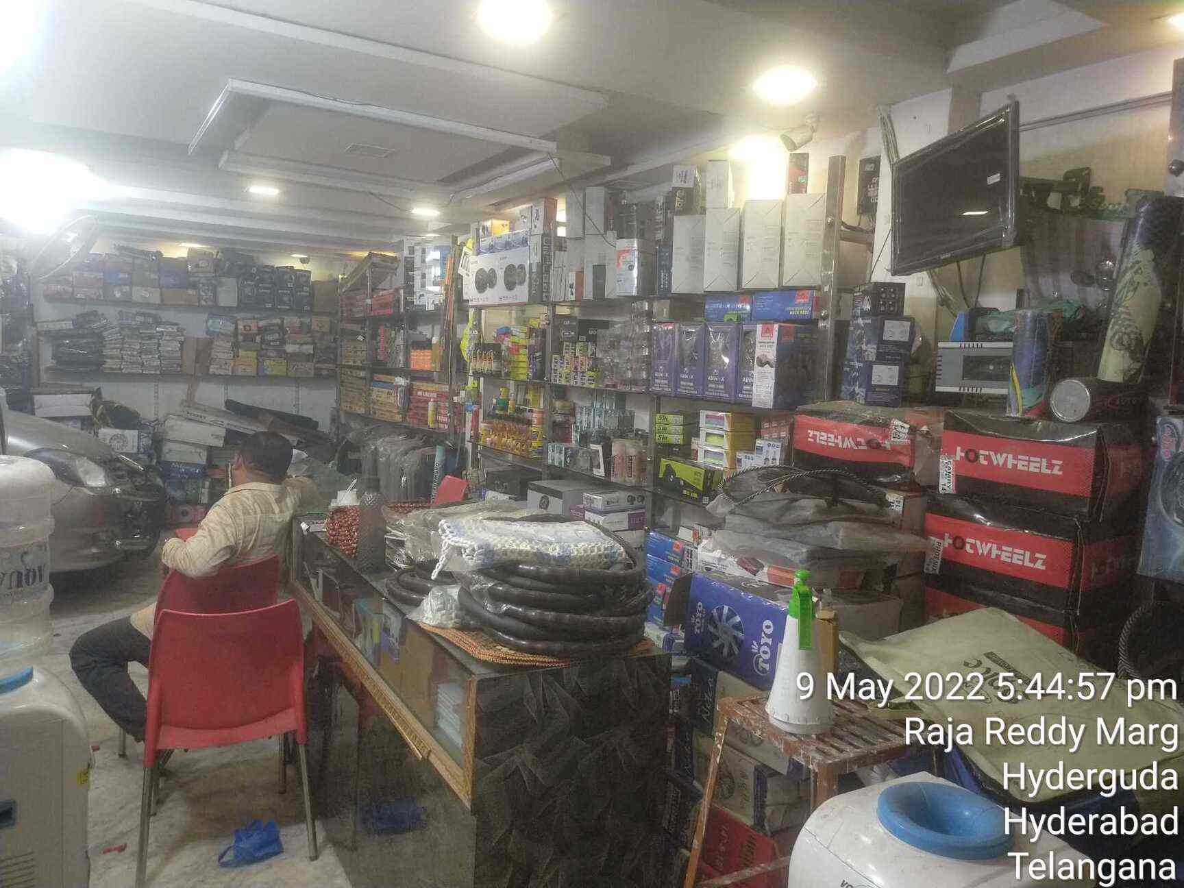 Sun Tracks Car Decors in Hydergudabasheer Bagh,Hyderabad Best Car