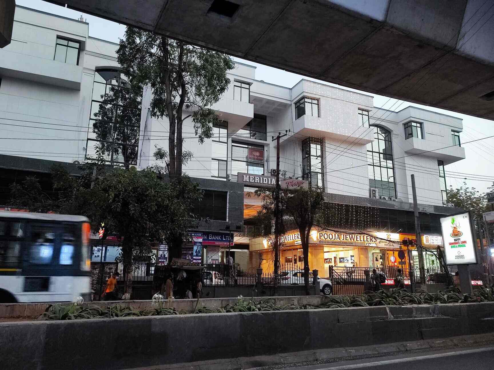 Top Tata Nano Second Hand Car Buyers in Dwaraka Tirumala - Best Tata