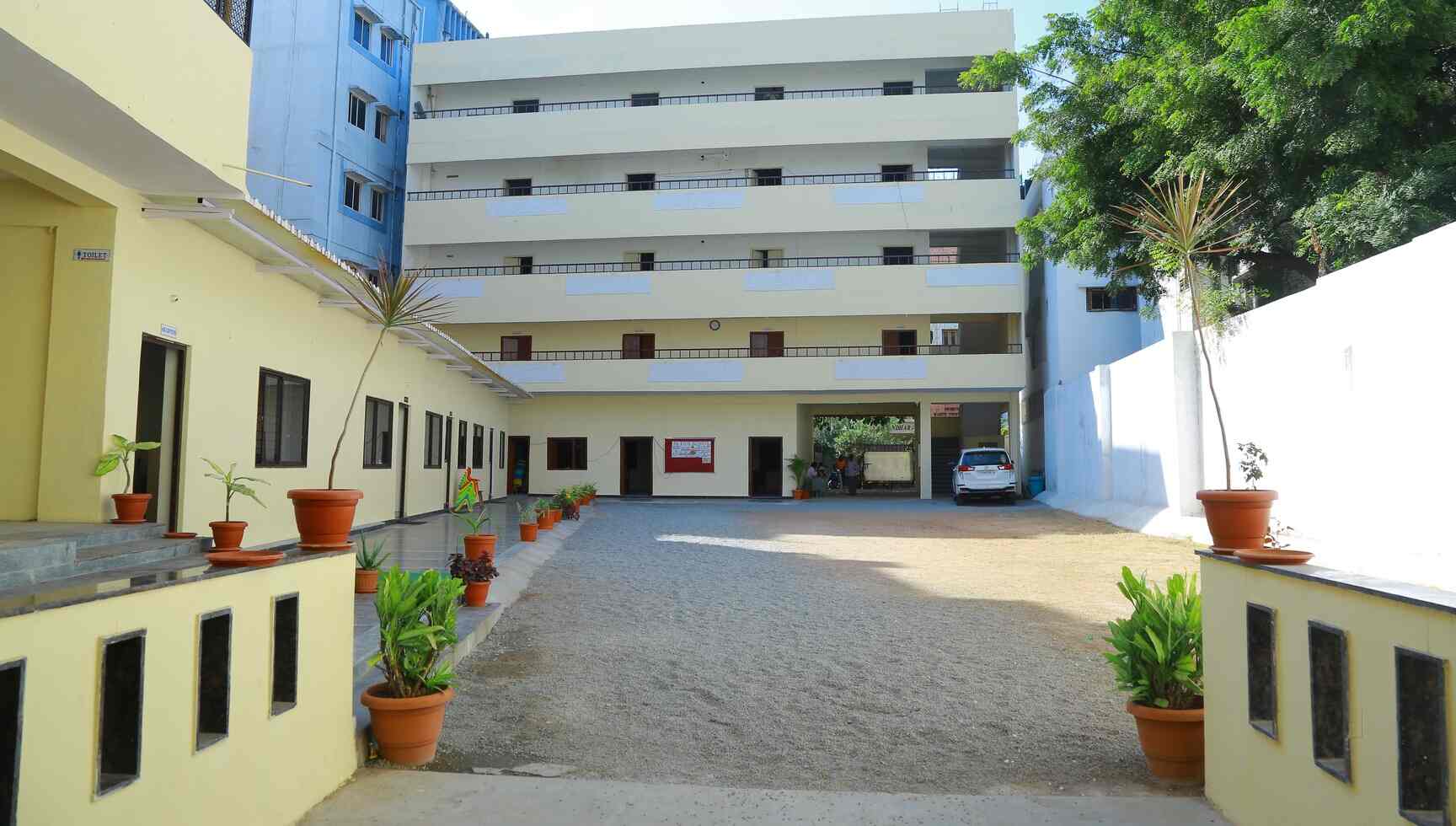Peoples High School in Ashok Nagar,Hyderabad Best Schools in