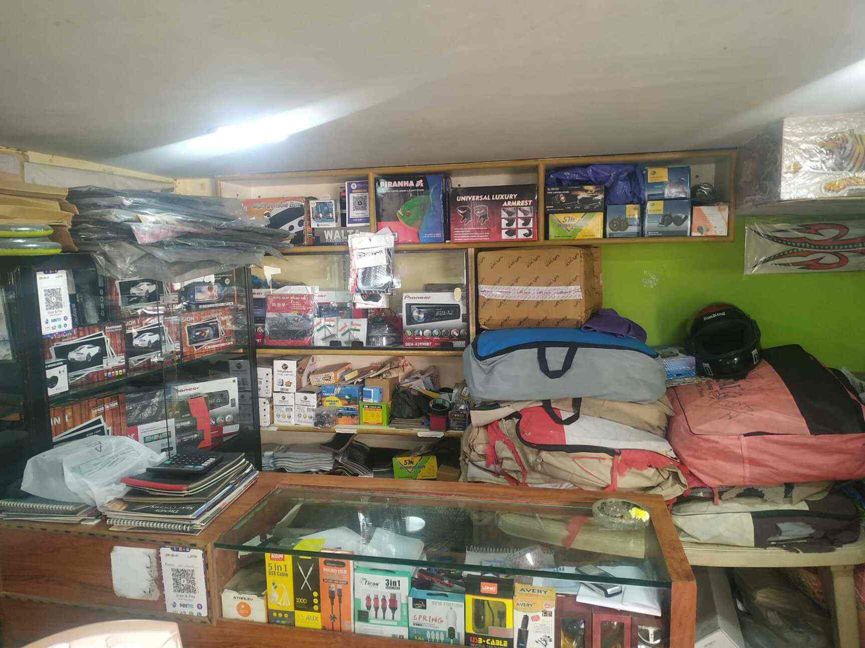 Kishore Car Decors in Somajiguda,Hyderabad Best HondaCar Accessory