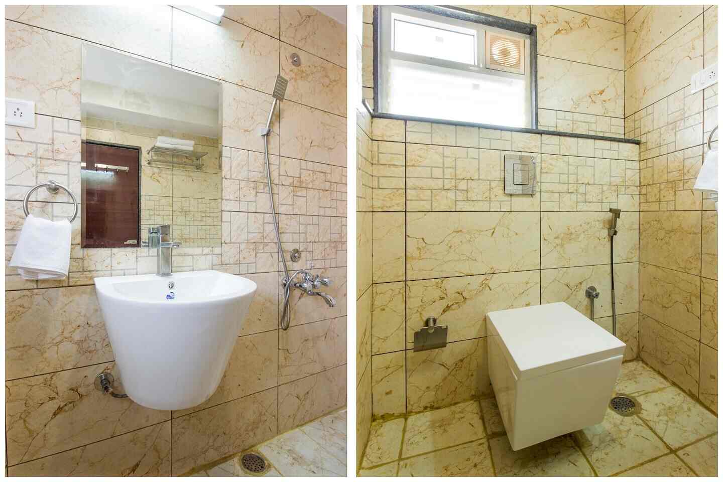 Mythri Guest House Deluxe (OYO 44264) in Neredmet, Hyderabad Reviews