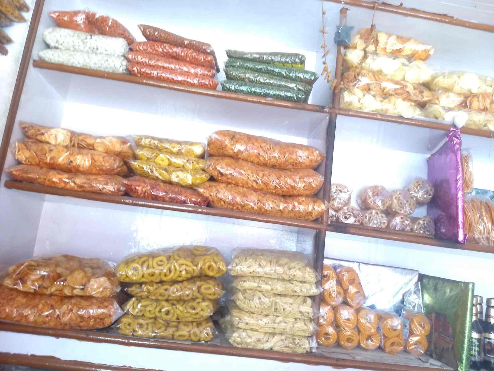 Parmeshwari Hot Chips in Dhoolpet,Hyderabad Best Bakeries in