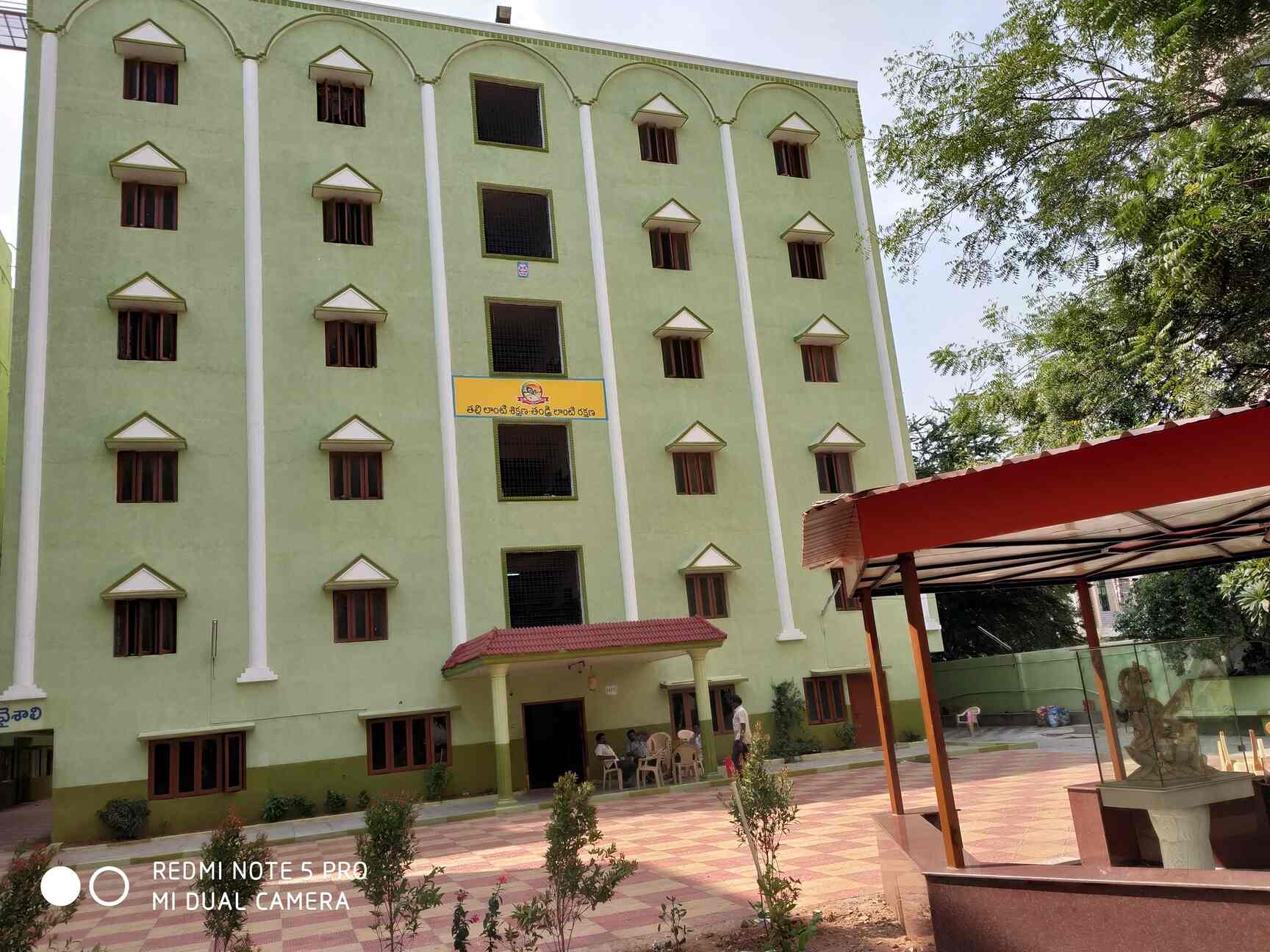 Top Girls Colleges near Chaitanya CollegeKukatpally Best Women's