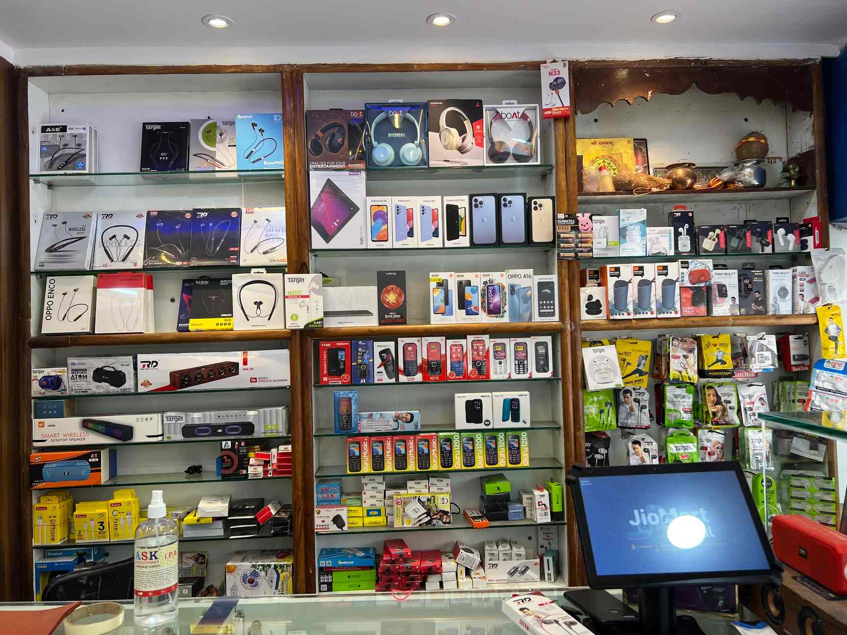 Shree Mukesh Mobiles in Telangana Ngos ColonyKatedan Industrial Area