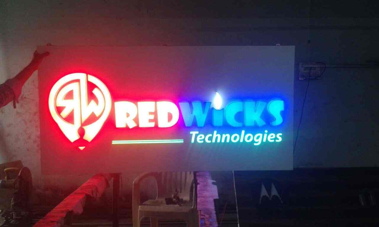 Top Acrylic Plastic Sheet Dealers in Nampally, Hyderabad ऐक्रेलिक