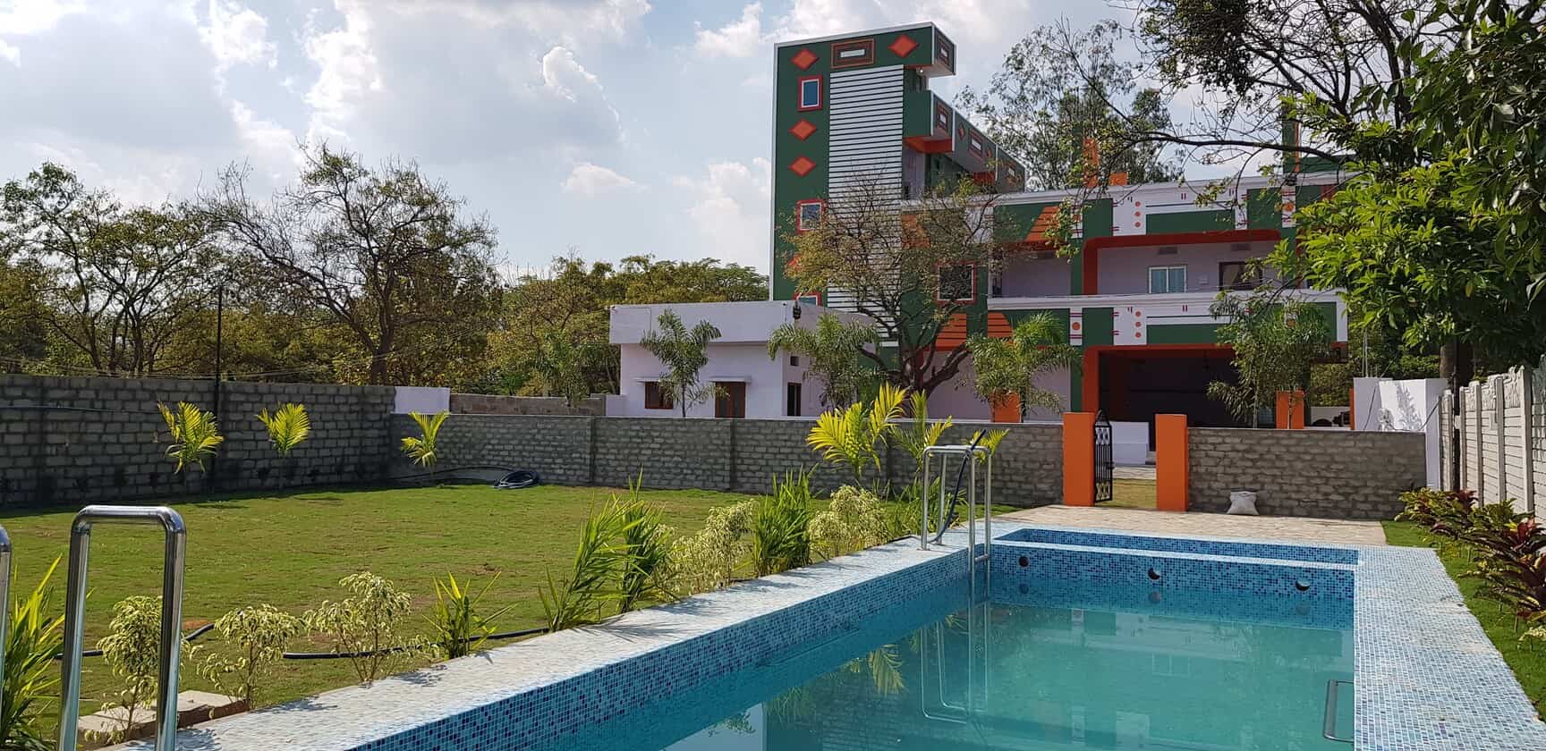 Book Vestha Homes (Farmhouse) in Lalgadi Malakpet,Hyderabad Best