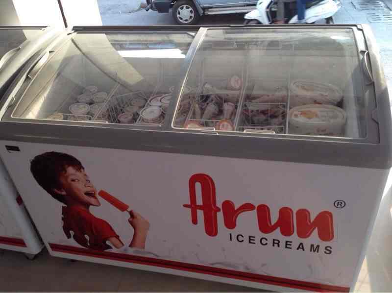 arun ice cream mini freezer