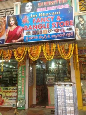 ladies bangles shop near me