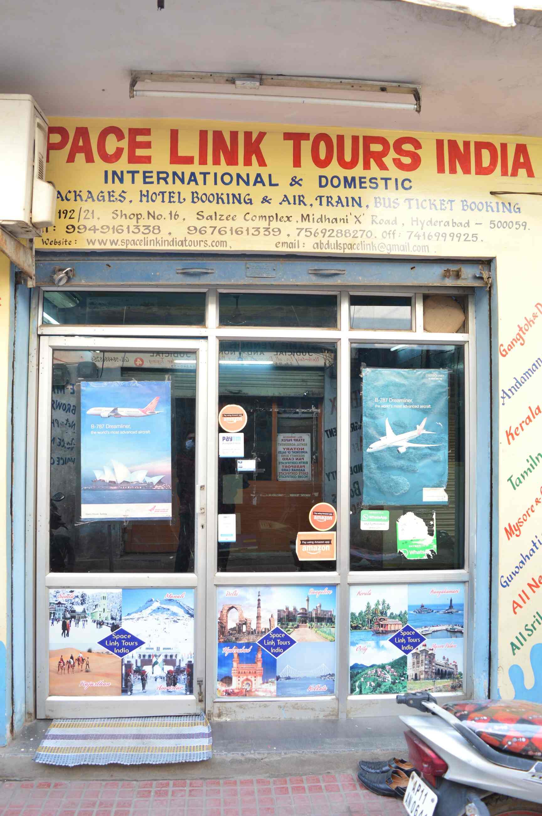 Space Link Tour India in Opposite Vicroy Garden,Hyderabad Best Travel