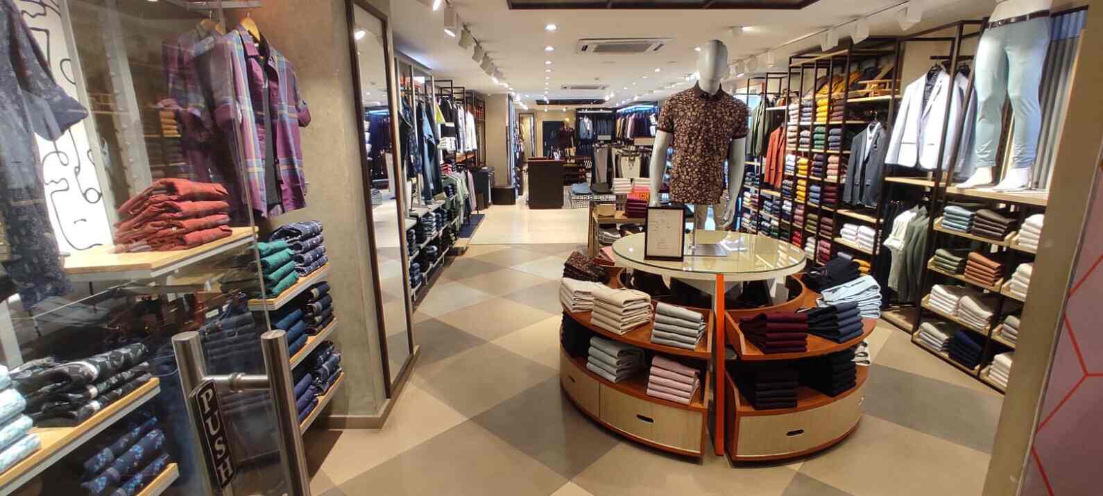 Find list of Blackberrys in Tarnaka Blackberrys Stores Hyderabad near