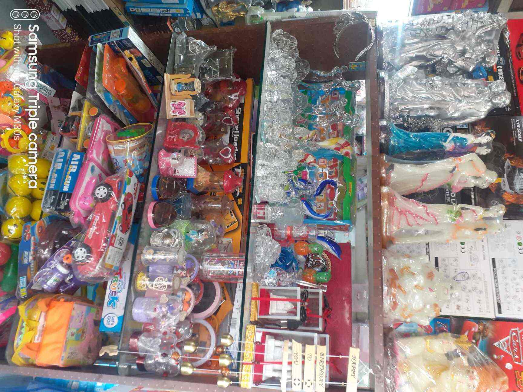 Smart Gifts And Novelties in Kondapur,Hyderabad Best Personalized