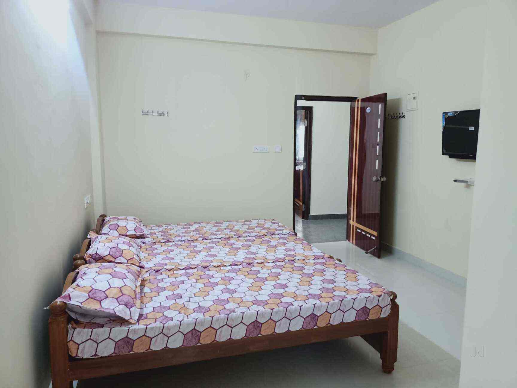 VR Luxury Mens Hostel PG Photos, Madhapur, hyderabad Pictures & Images