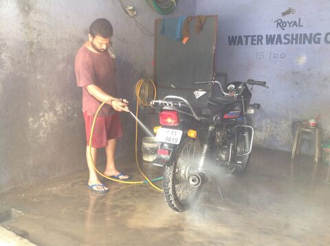 Vikrant Bike Water Wash Center 