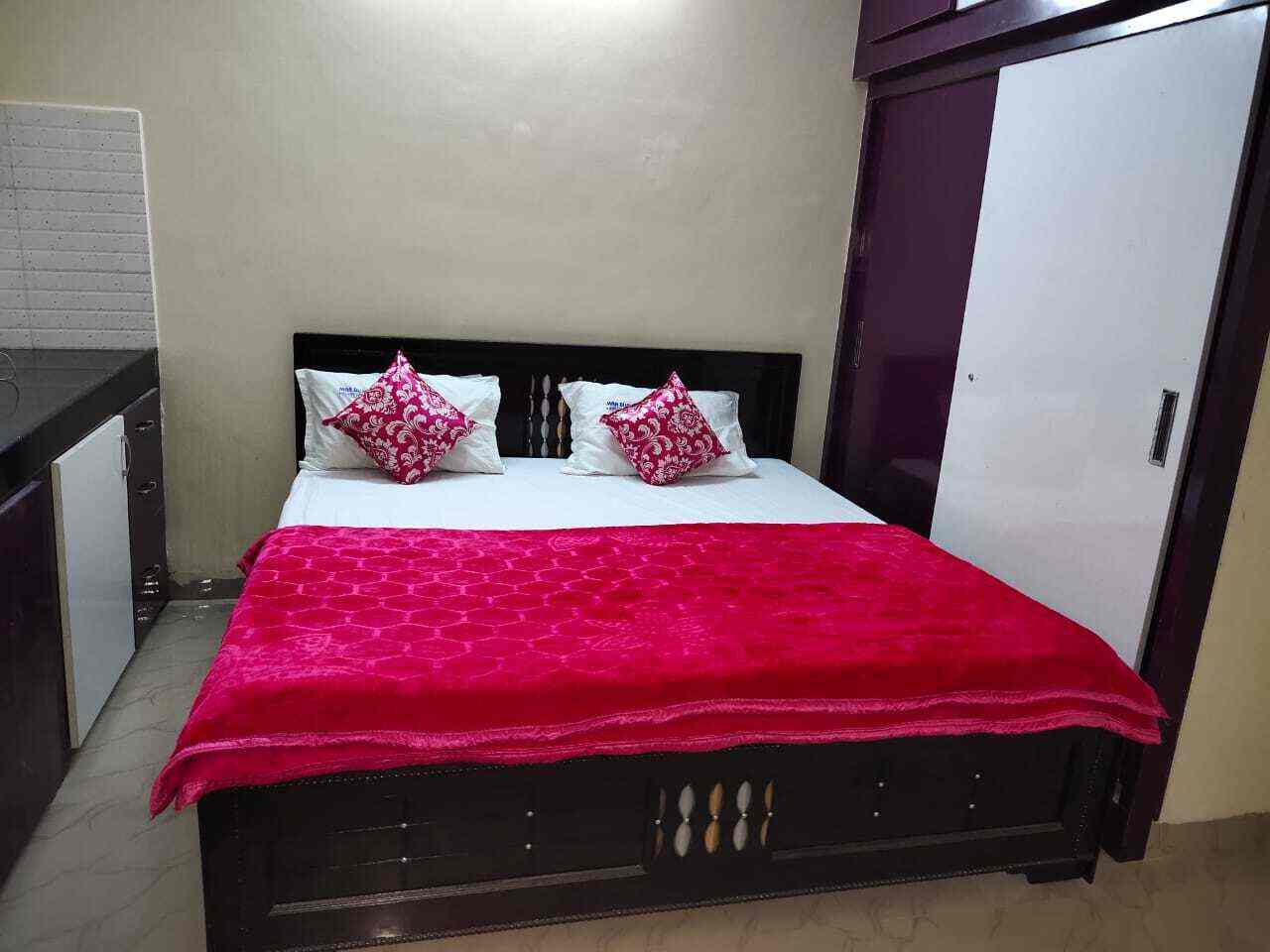 Book Maa Durga Guest House in Gachibowli,Hyderabad Best Guest House
