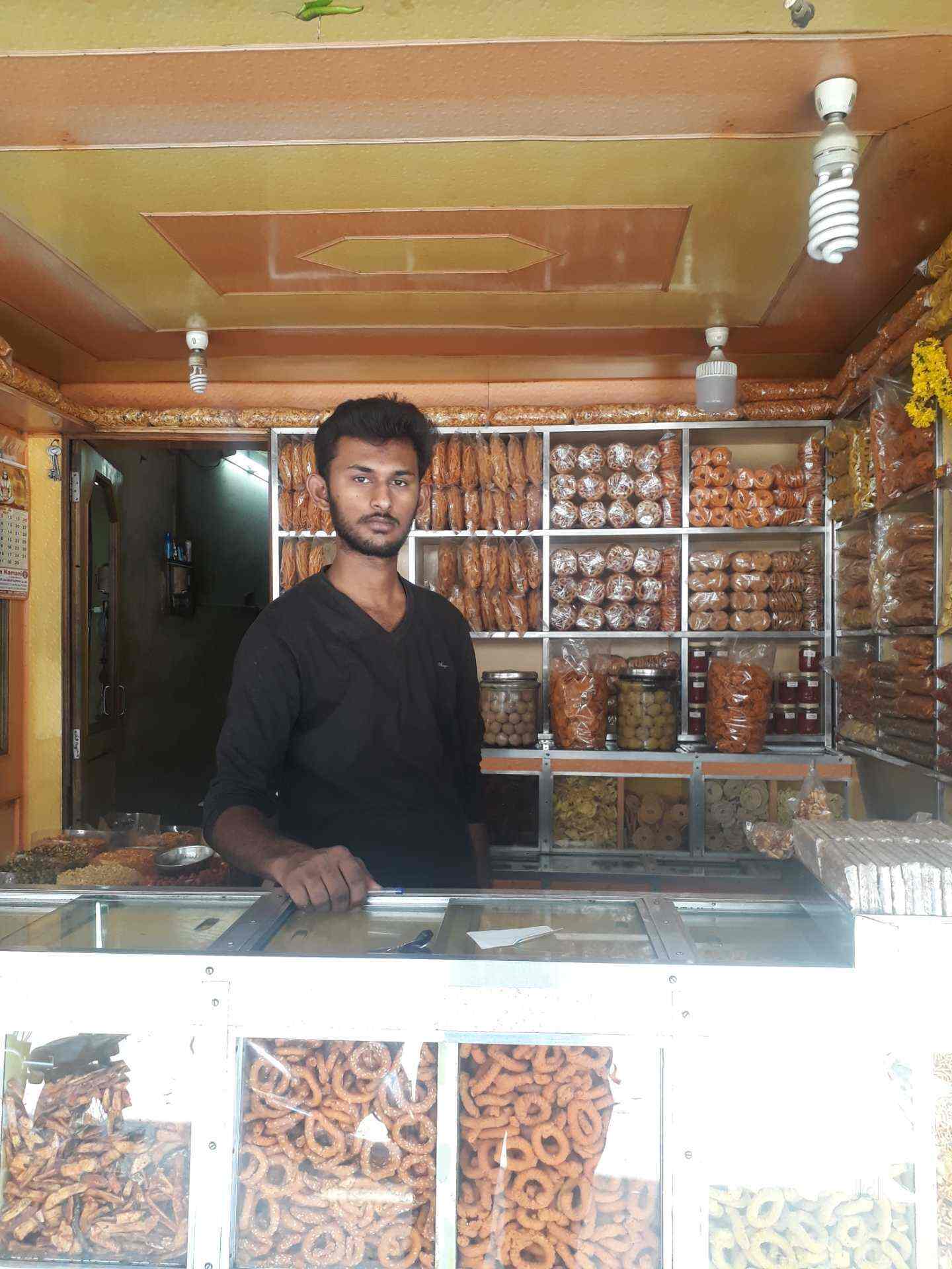 Sri Krishna Hot Chips in Mehdipatnam,Hyderabad Best Sweet Shops in