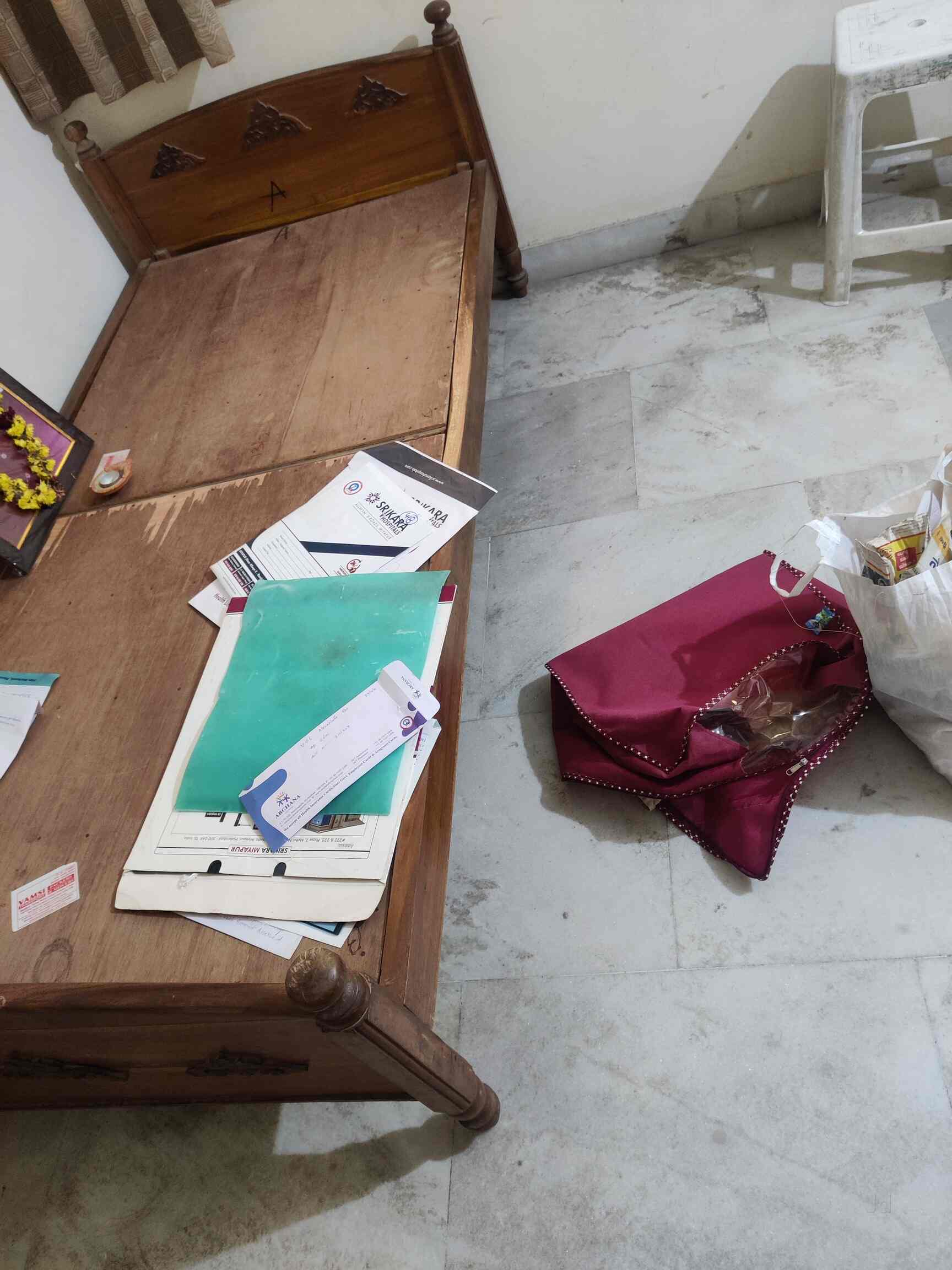 Top Second Hand Furniture Buyers in Nampally Best Old Furniture Buyers Hyderabad near me