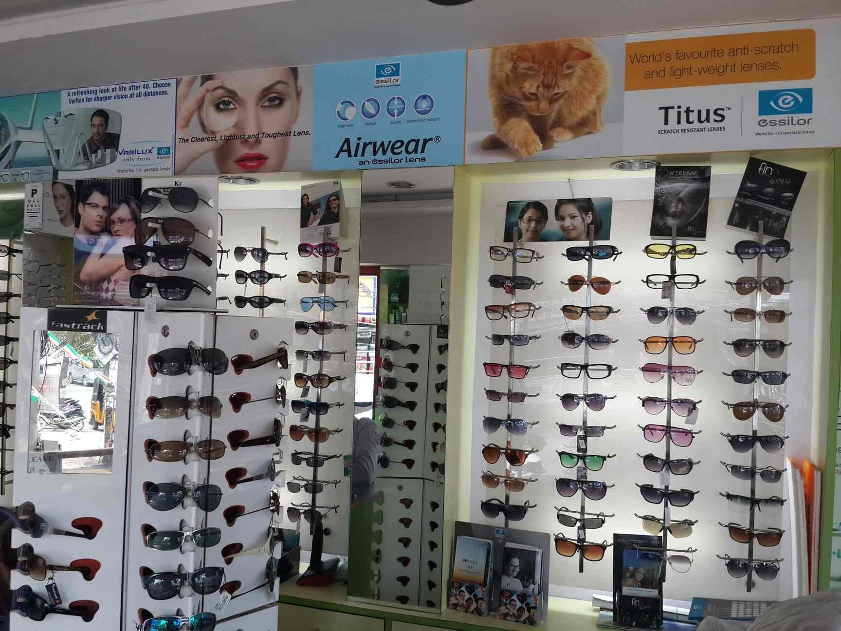 Blue Eyes Optical Stores & Eye Clinic in KPHB Colony,Hyderabad Best