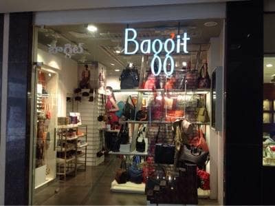 Baggit shop 2024 near me
