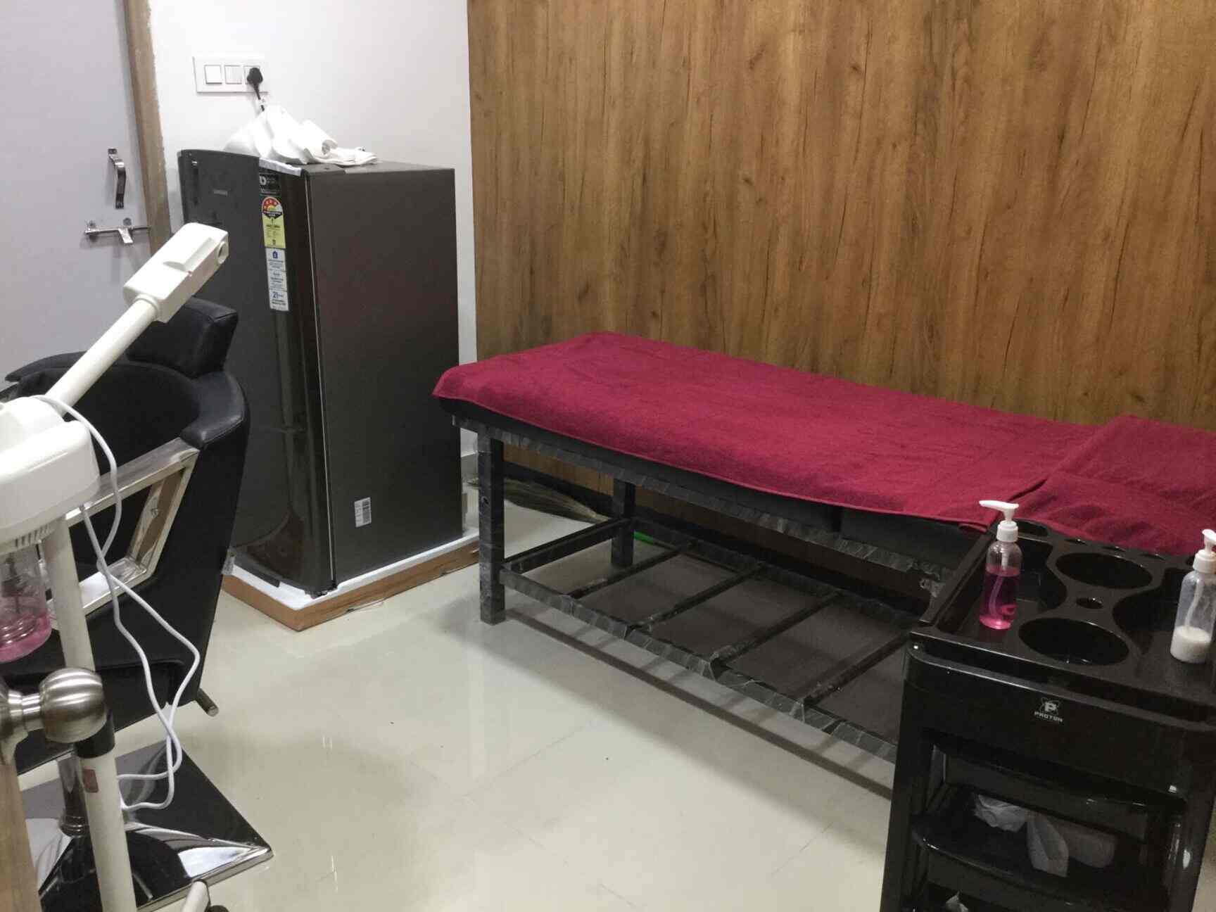 Unic Eligance Hair And Beauty Saloon in Gachibowli,Hyderabad Best Beauty Parlours in Hyderabad