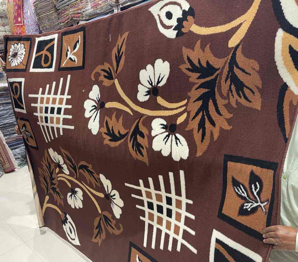 Madina Carpet Centre in Dewan DevdiCharminar,Hyderabad Best Carpet