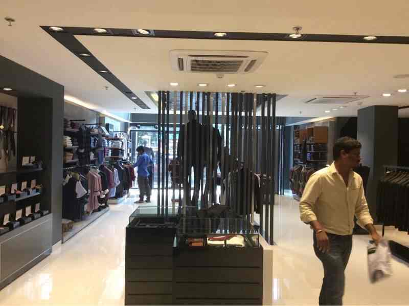 Find list of Blackberrys in Tarnaka Blackberrys Stores Hyderabad near