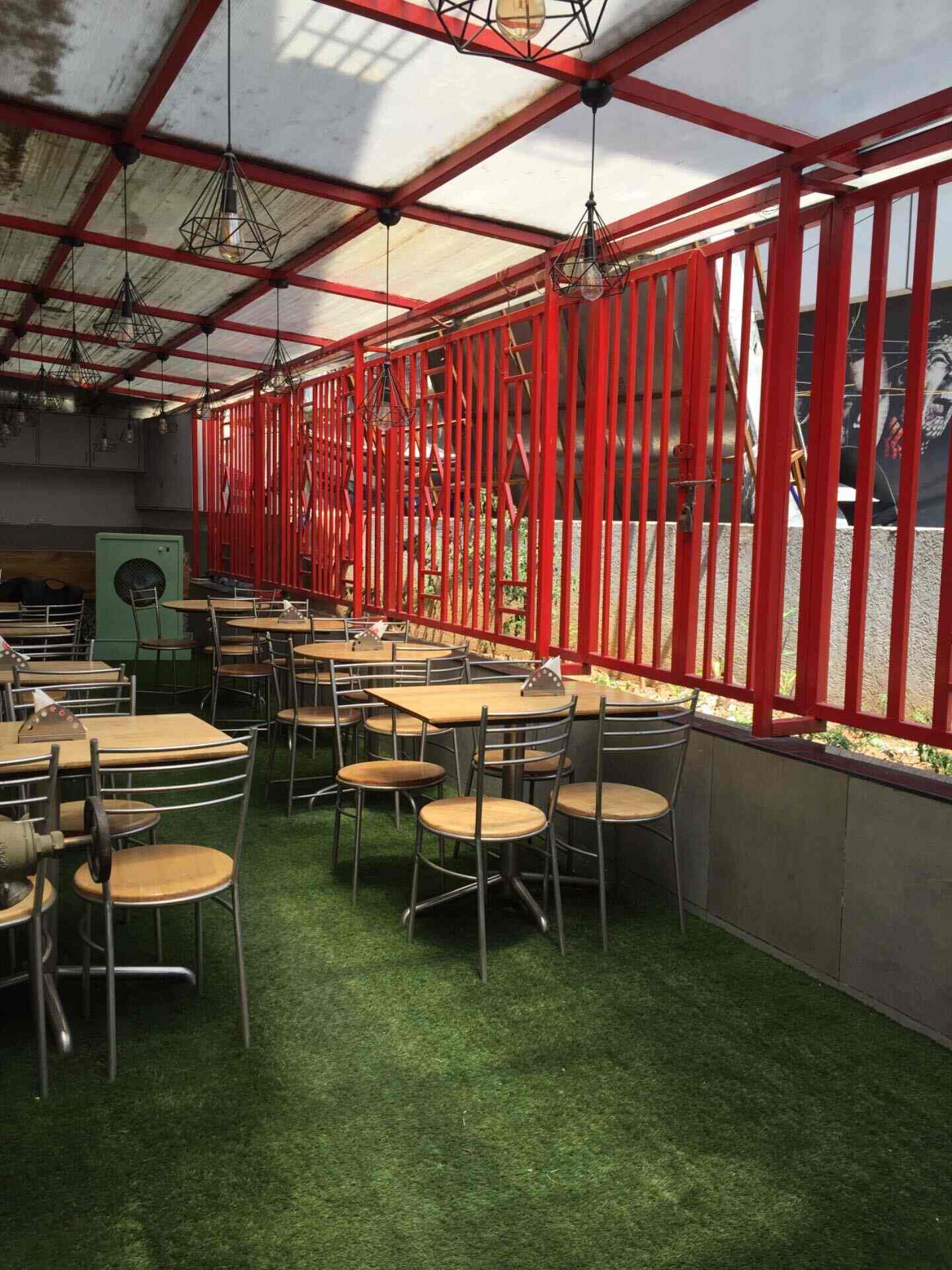 Scoops in Jubilee Hills,Hyderabad Best Ice Cream Parlours in