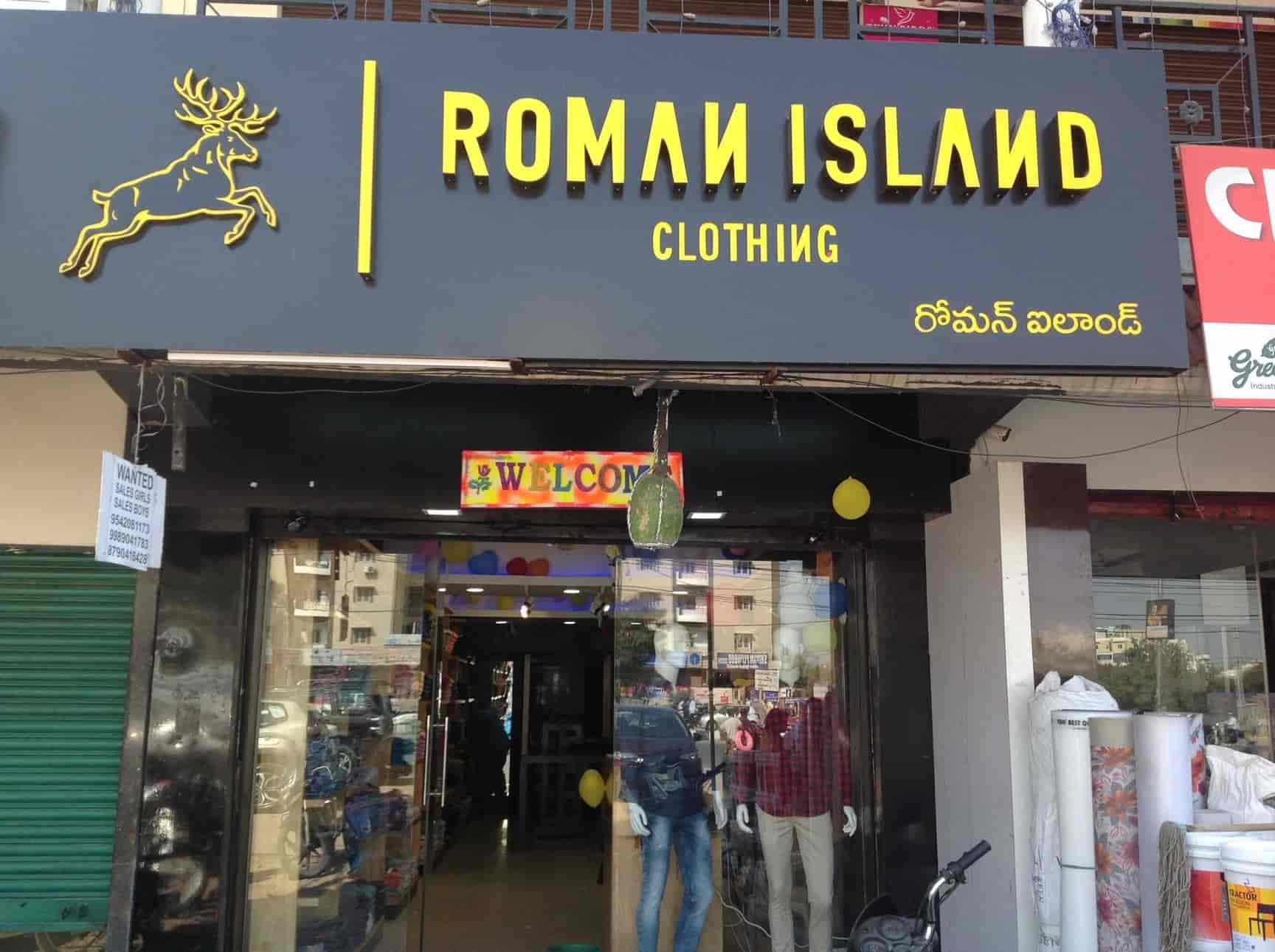 roman island clothing