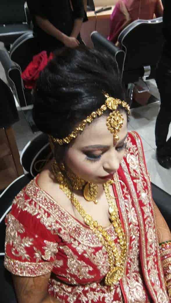 Afiya Home Make Artist in Erragadda,Hyderabad Best Bridal Makeup
