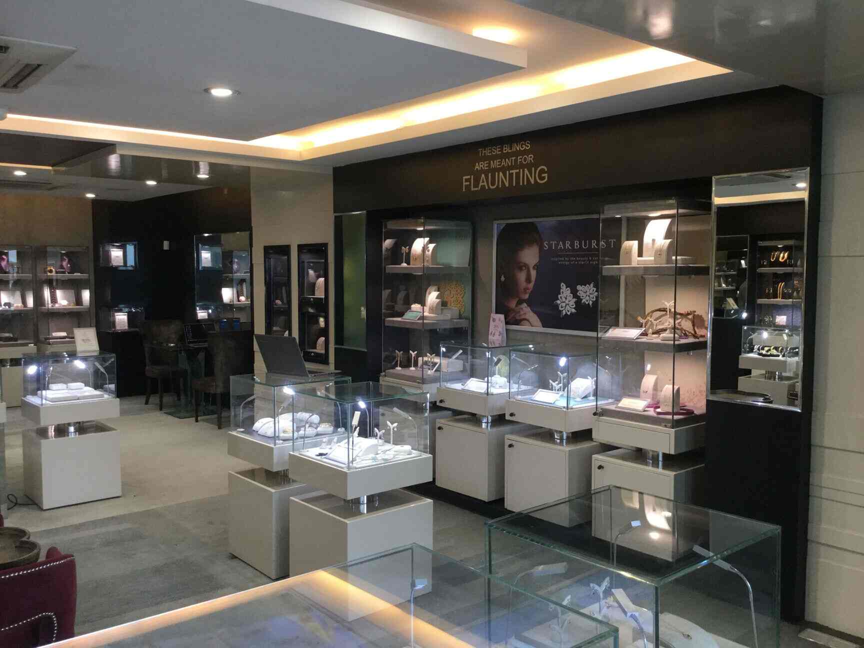 caratlane jubilee hills