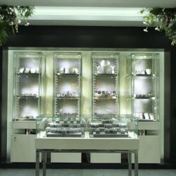 caratlane jubilee hills