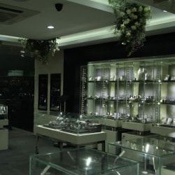 caratlane jubilee hills