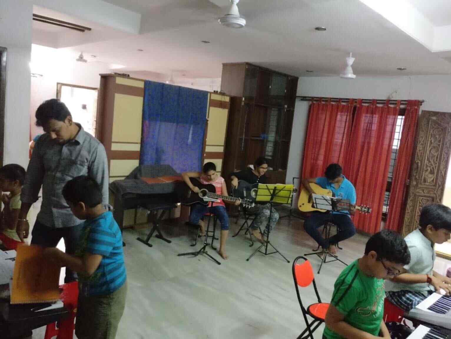 Top 30 Vocal Music Classes in Madhapur, Hyderabad Singing Classes in