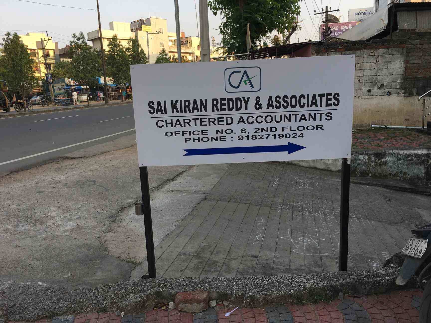Sai Kiran Reddy & Associates Chartered Accountants in Above Bata