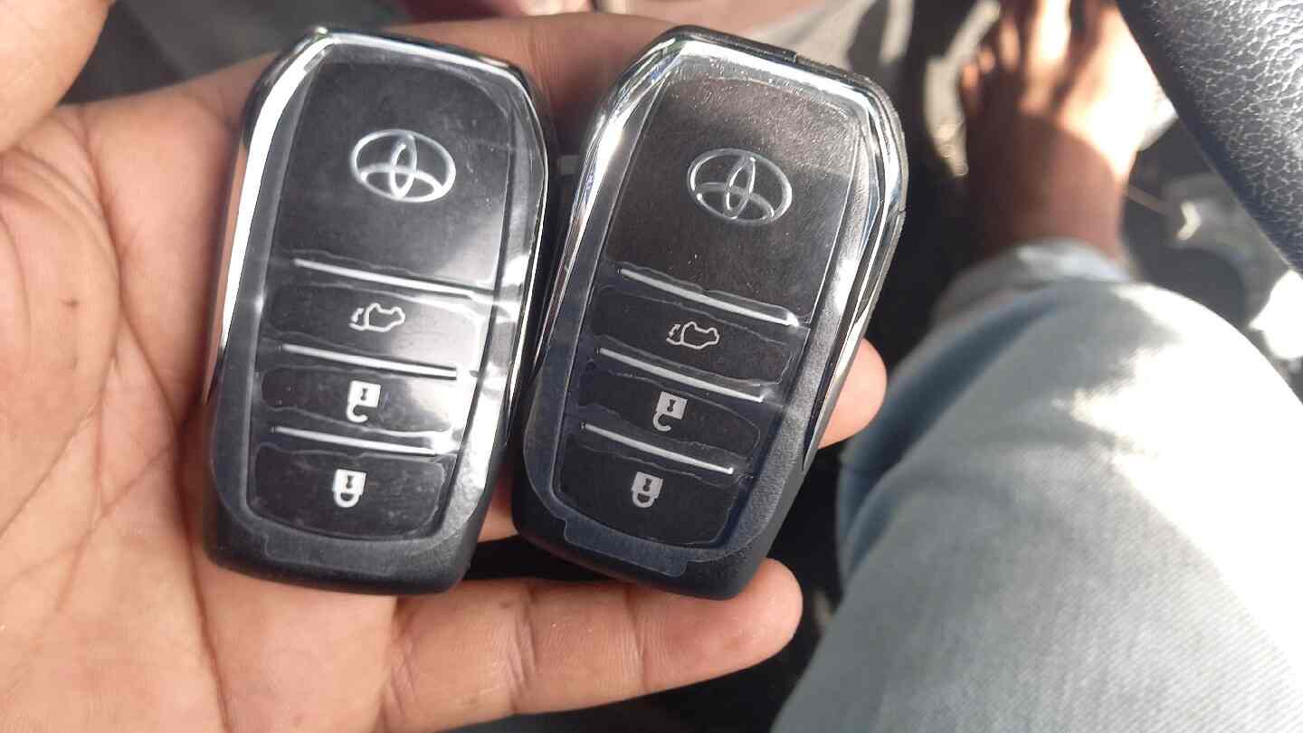 Top Duplicate Key Makers near KPHB Colony Metro StationKukatpally