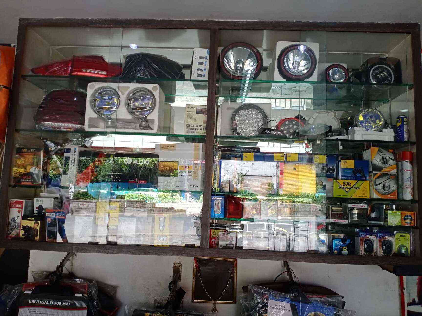 Max Motors Exclusive in Secunderabad City,Hyderabad Best Car