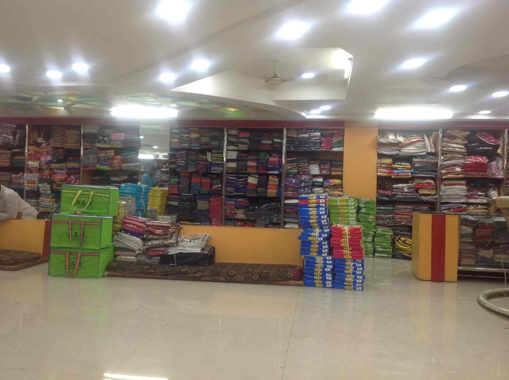 Kachhi Textiles INDIA Pvt Ltd, Madina Circlepathar Gatti Saree